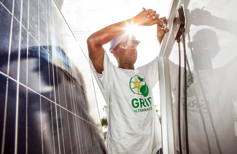 Nominate the Rising Stars of US solar