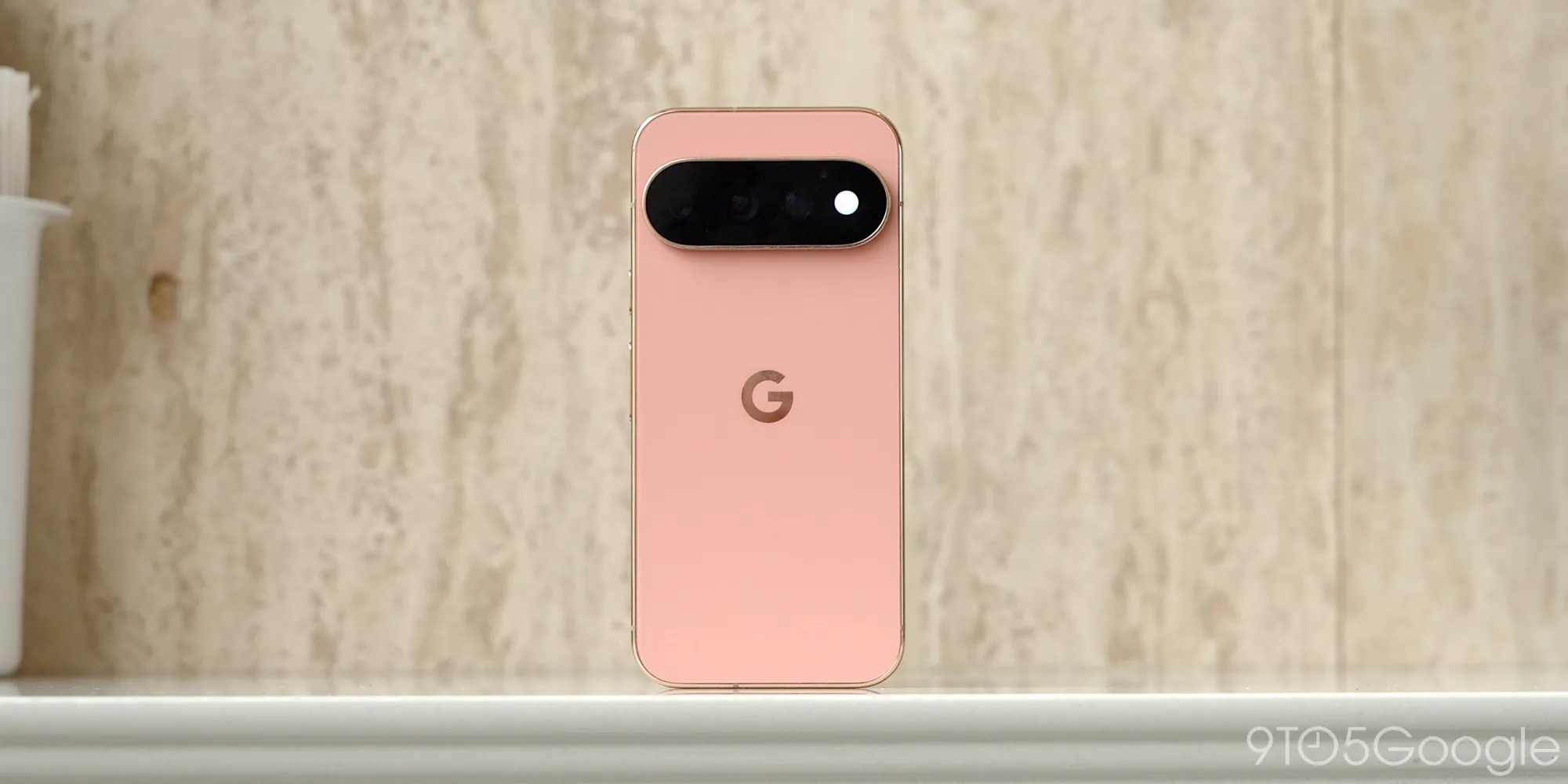 Google’s new ‘Shop devices’ tab sells Pixel and Samsung Galaxy devices side by side