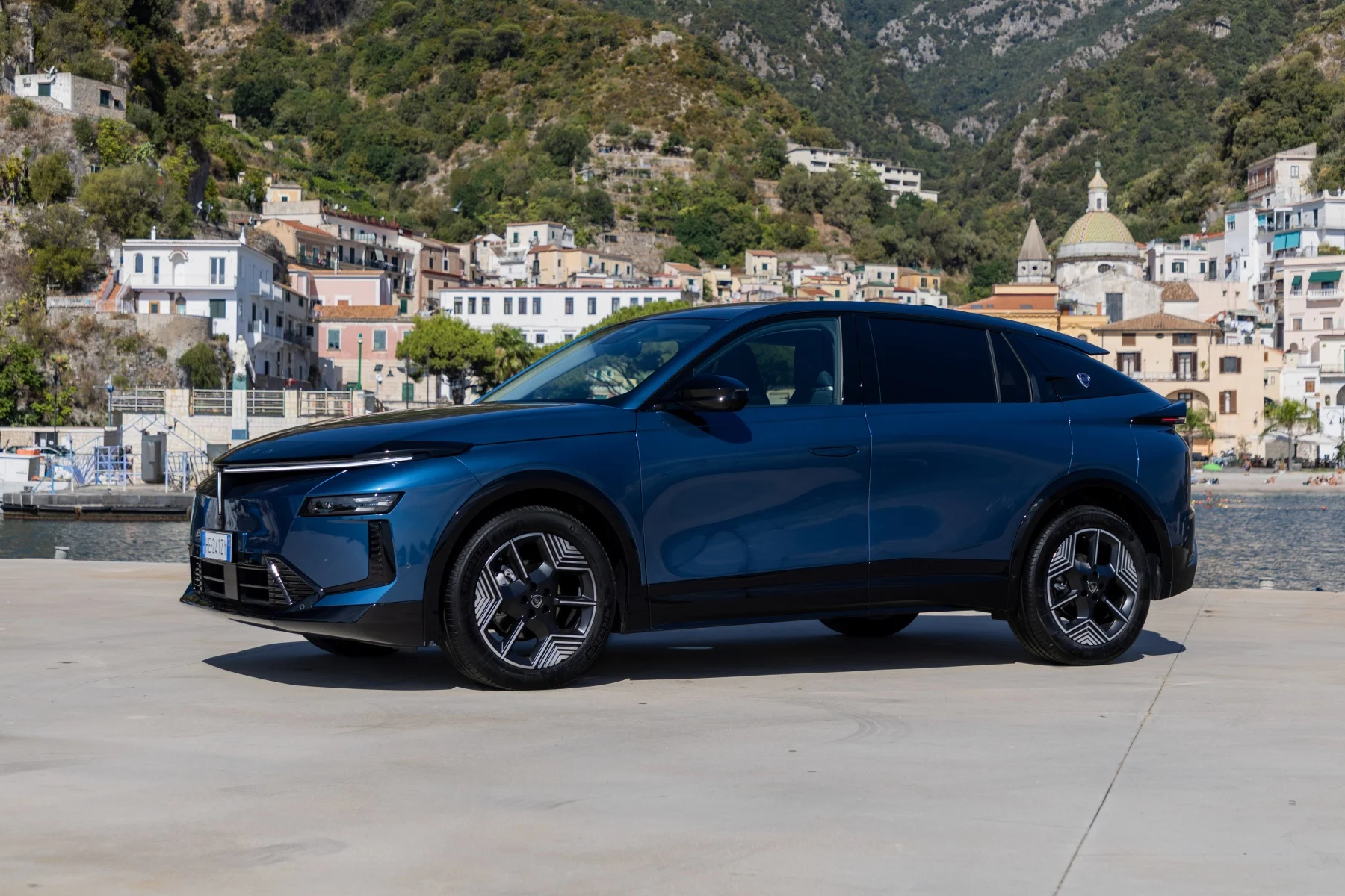 World premiere for the Lancia Gamma at the Paris Motor Show