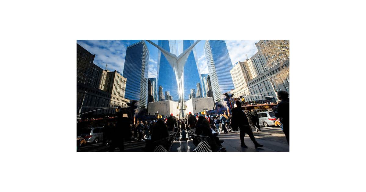 US bank regulator faults several large lenders over 'debanking' practices