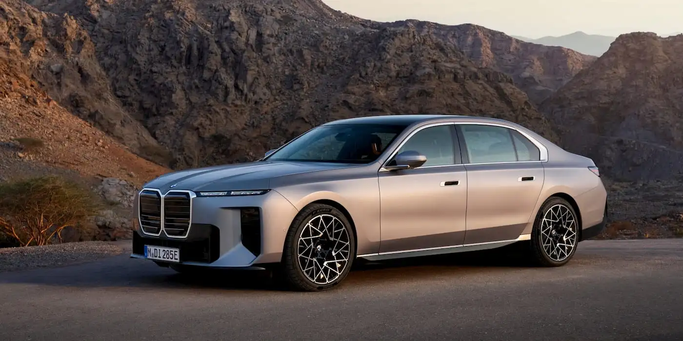 BMW’s new flagship i7 makes a great chauffeur vehicle [Images]