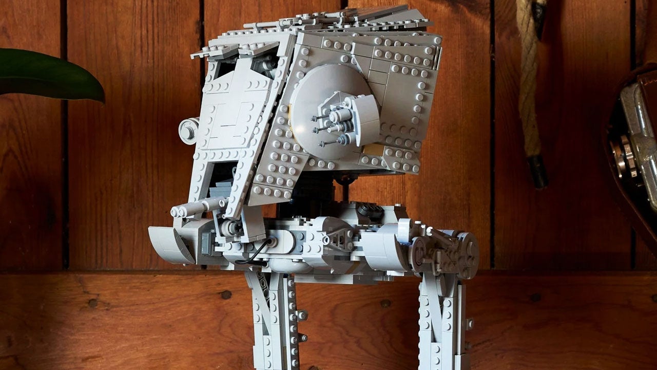 Save 20% Off the LEGO Star Wars Ultimate Collector Series AT-ST Walker With Exclusive Mini-Fig
