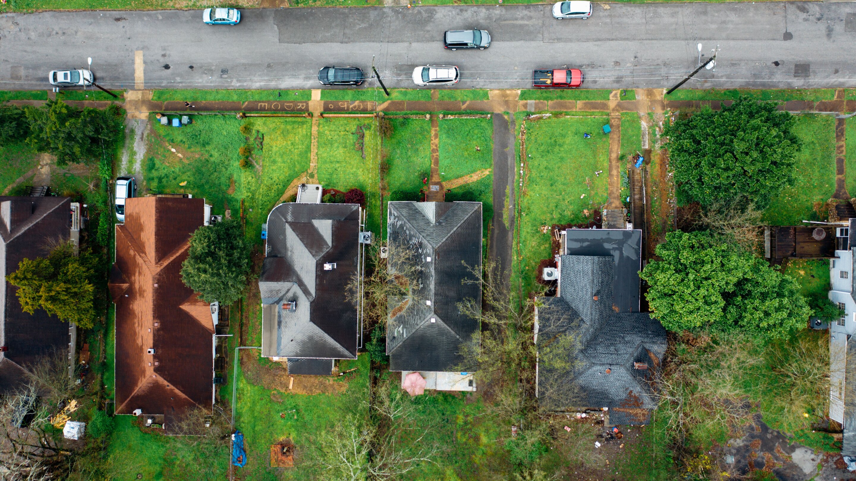 Neighborhood conditions linked to childhood cancer survivors' long-term health