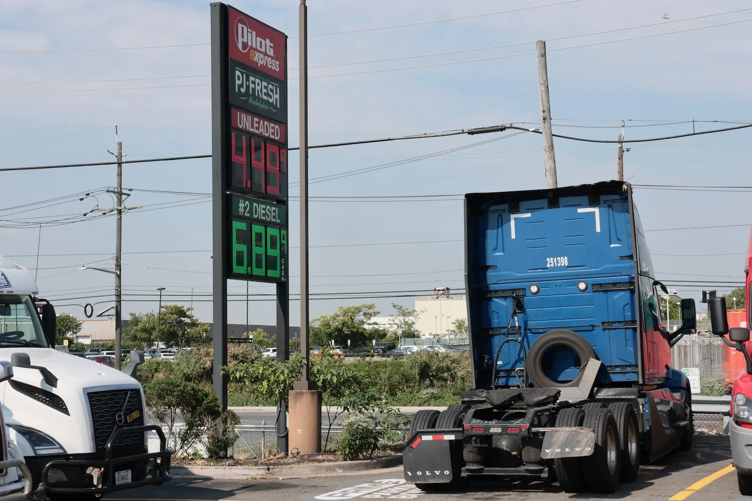 Global Diesel Shortages Could Last Into 2027. Bain Has a Playbook for Shippers