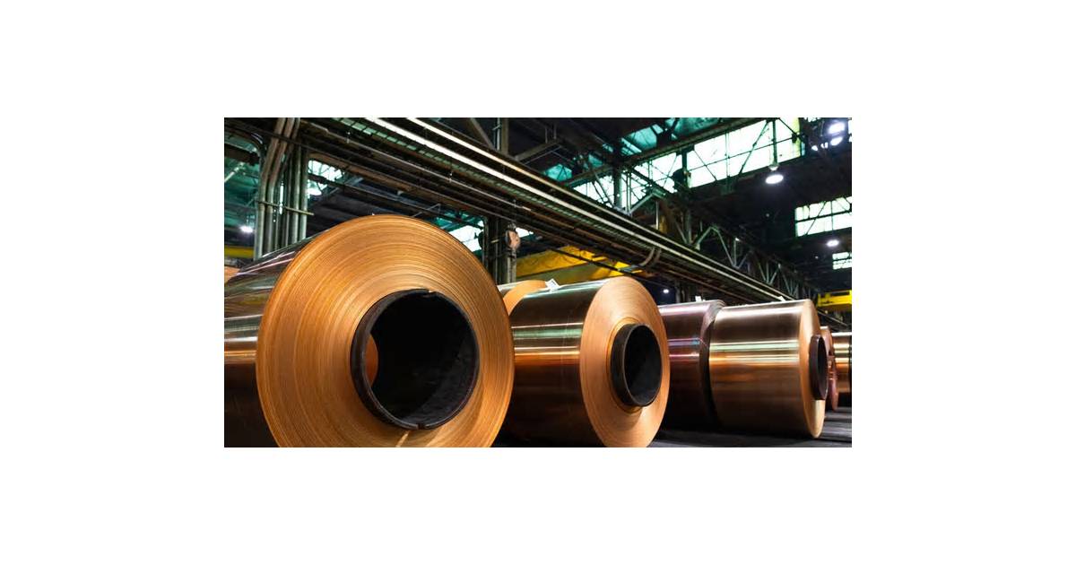 Copper Falls for Third Day as Strong US Inflation Spurs Selloff