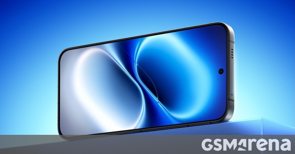 More details about the iQOO Neo12's display revealed