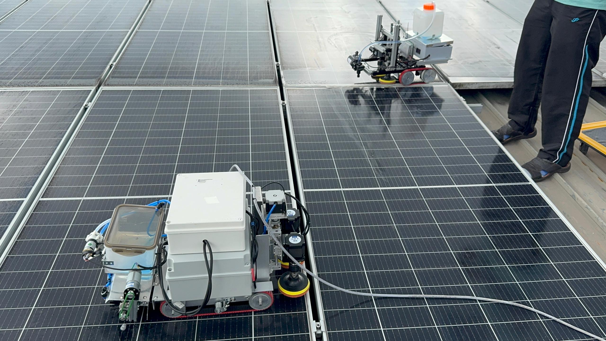 New image dataset aims to improve AI-based navigation of PV cleaning robots