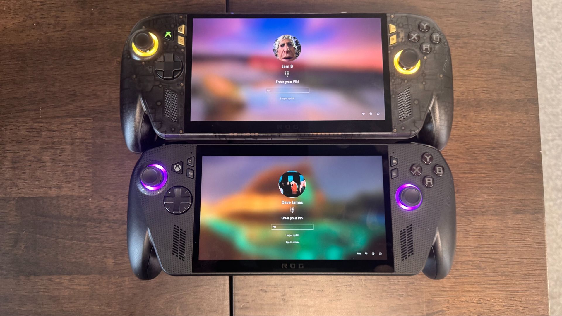 Xbox Ally X 20 vs Xbox Ally X: A wickedly bright OLED screen and frosty temps make for a begrudgingly attractive upgrade for the Asus handheld