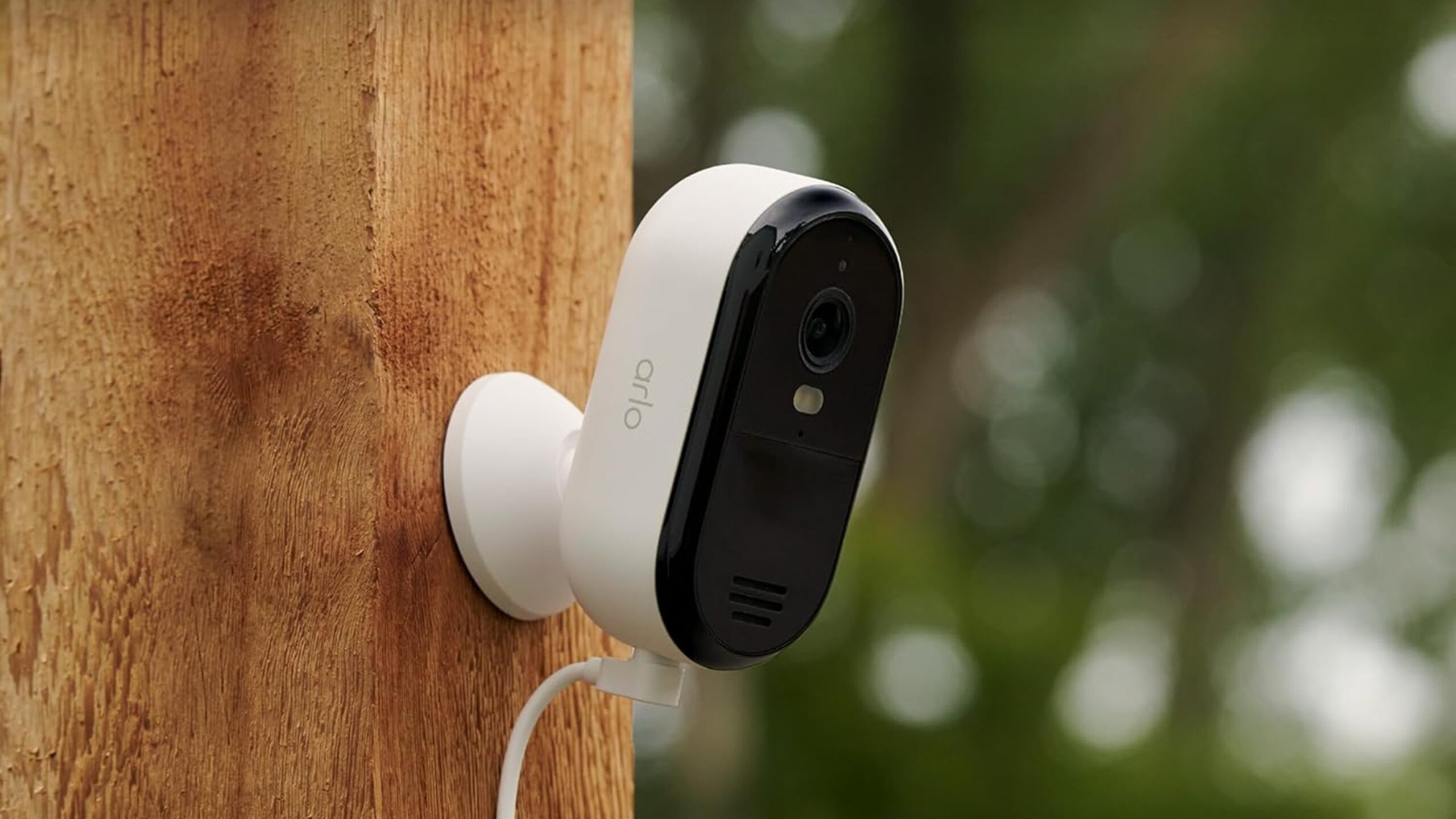 Record-low price: Arlo’s 3rd Gen 2K security camera falls to just $52