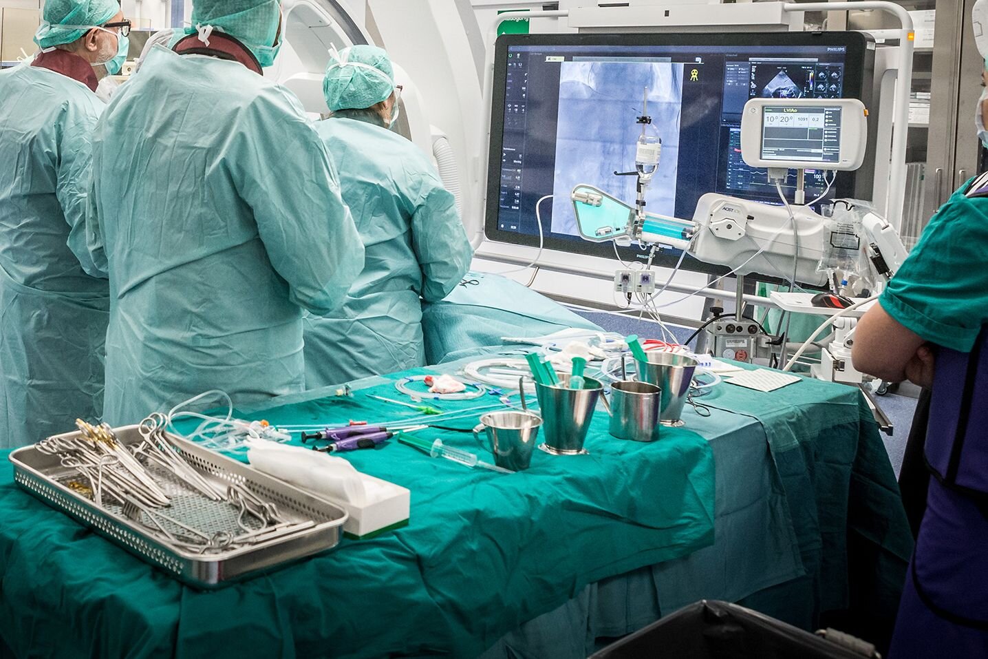 Aortic root enlargement technique allows surgeons to implant heart valves at least two sizes larger