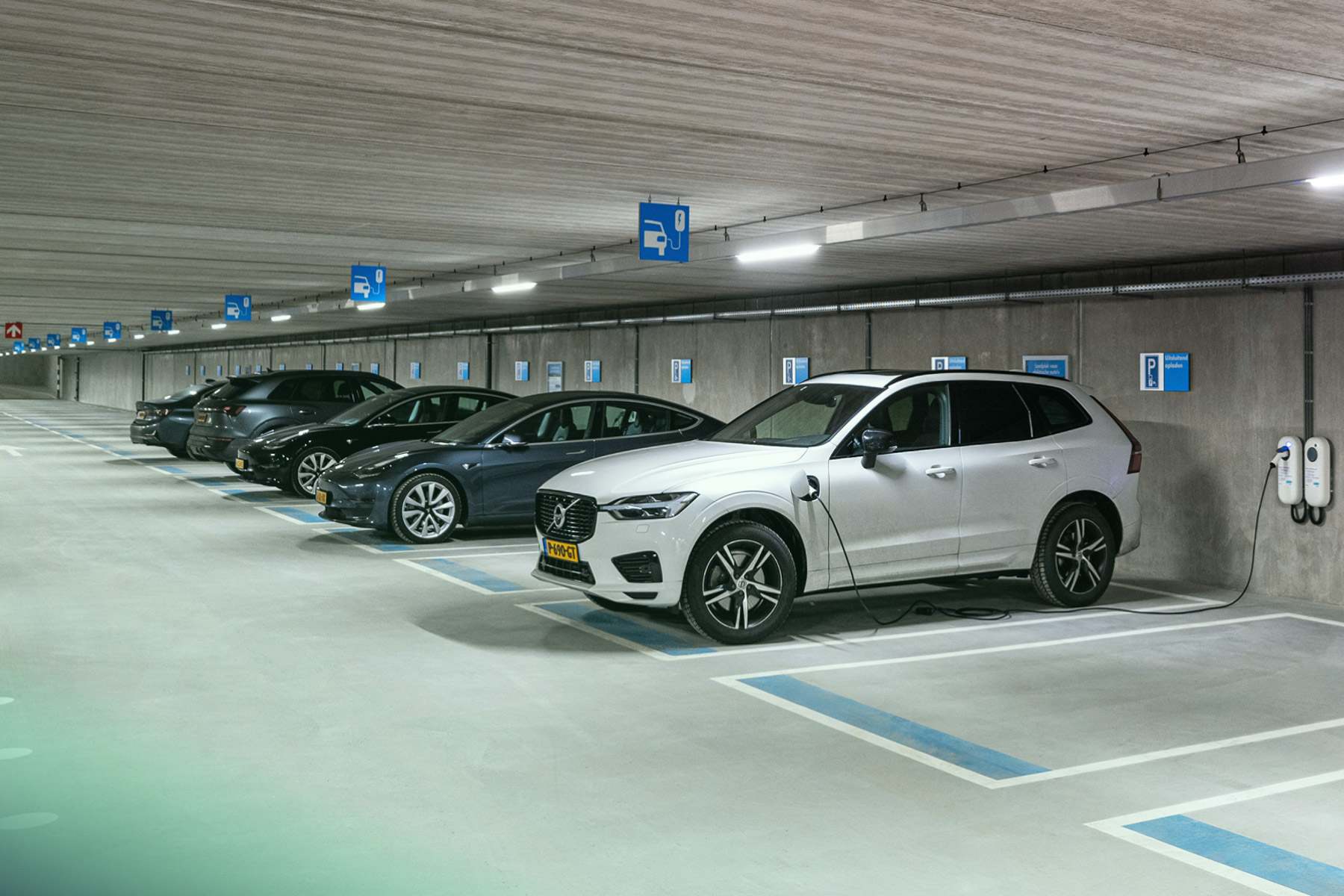 Q-Park expands collaboration with software provider Greenflux