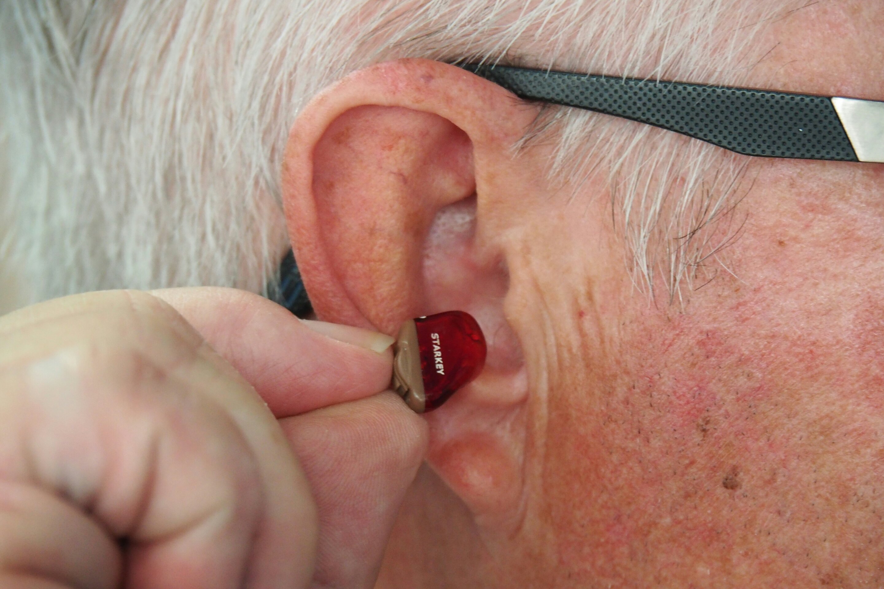 Why it's still hard to get the right over-the-counter hearing aid