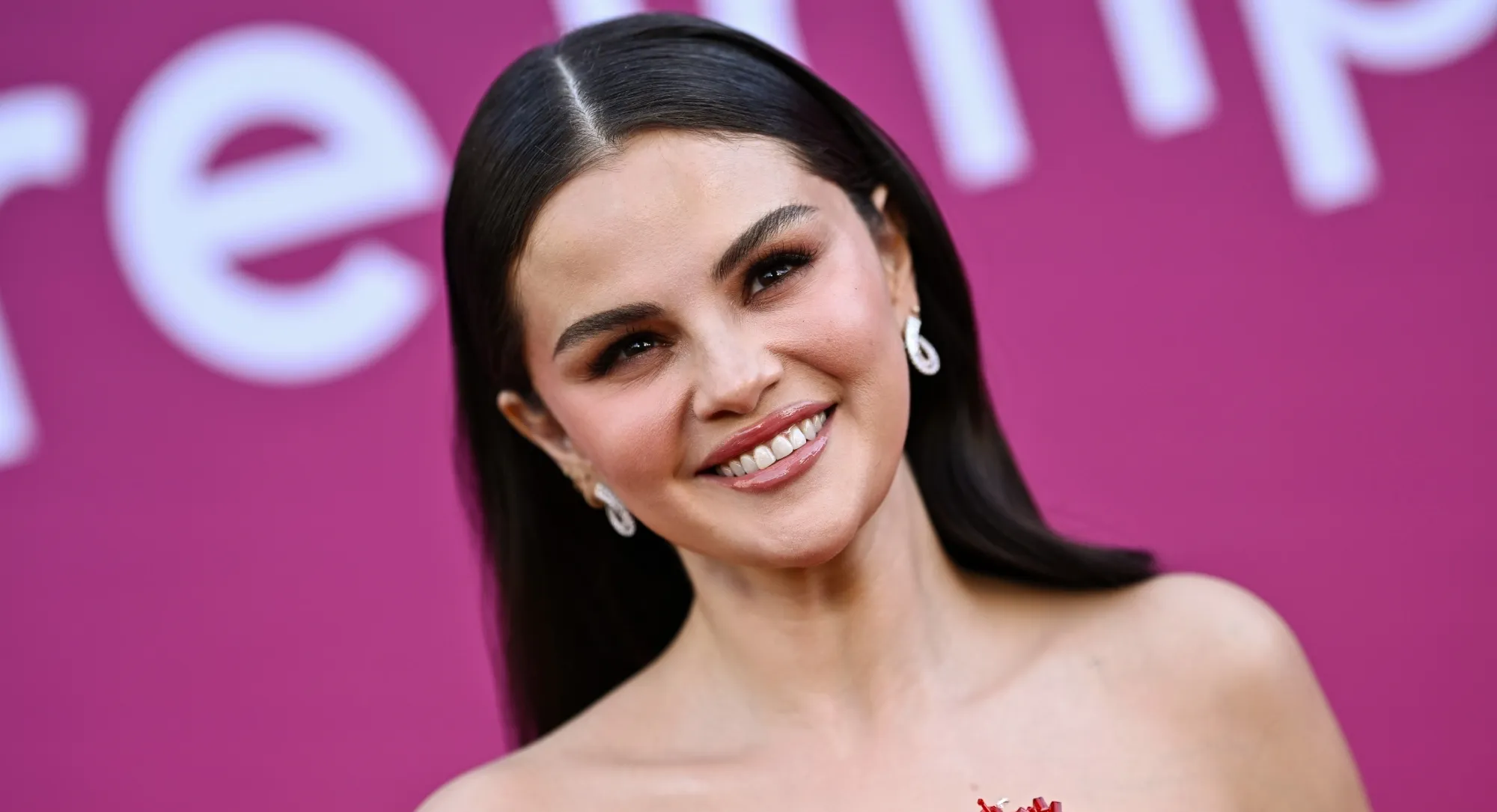 Selena Gomez Shimmers in Custom Ruby-Red Prada and Diamonds at Fourth Annual Rare Impact Fund Benefit