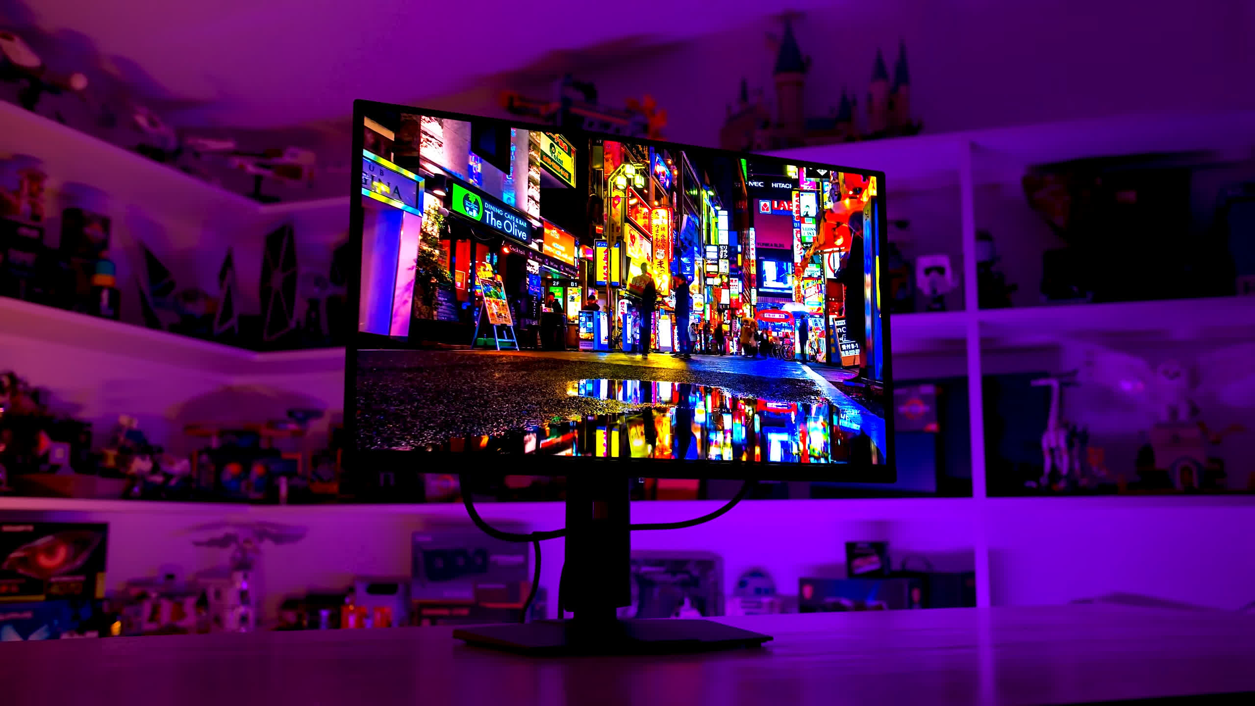 TCL wants to build a 700Hz OLED gaming monitor, and it's betting on inkjet printing to do it