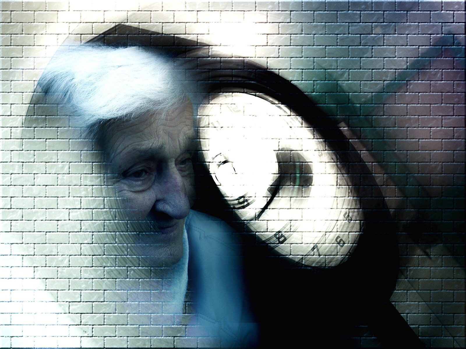 Who gets Alzheimer's drugs? Race, vulnerability and health status shape access