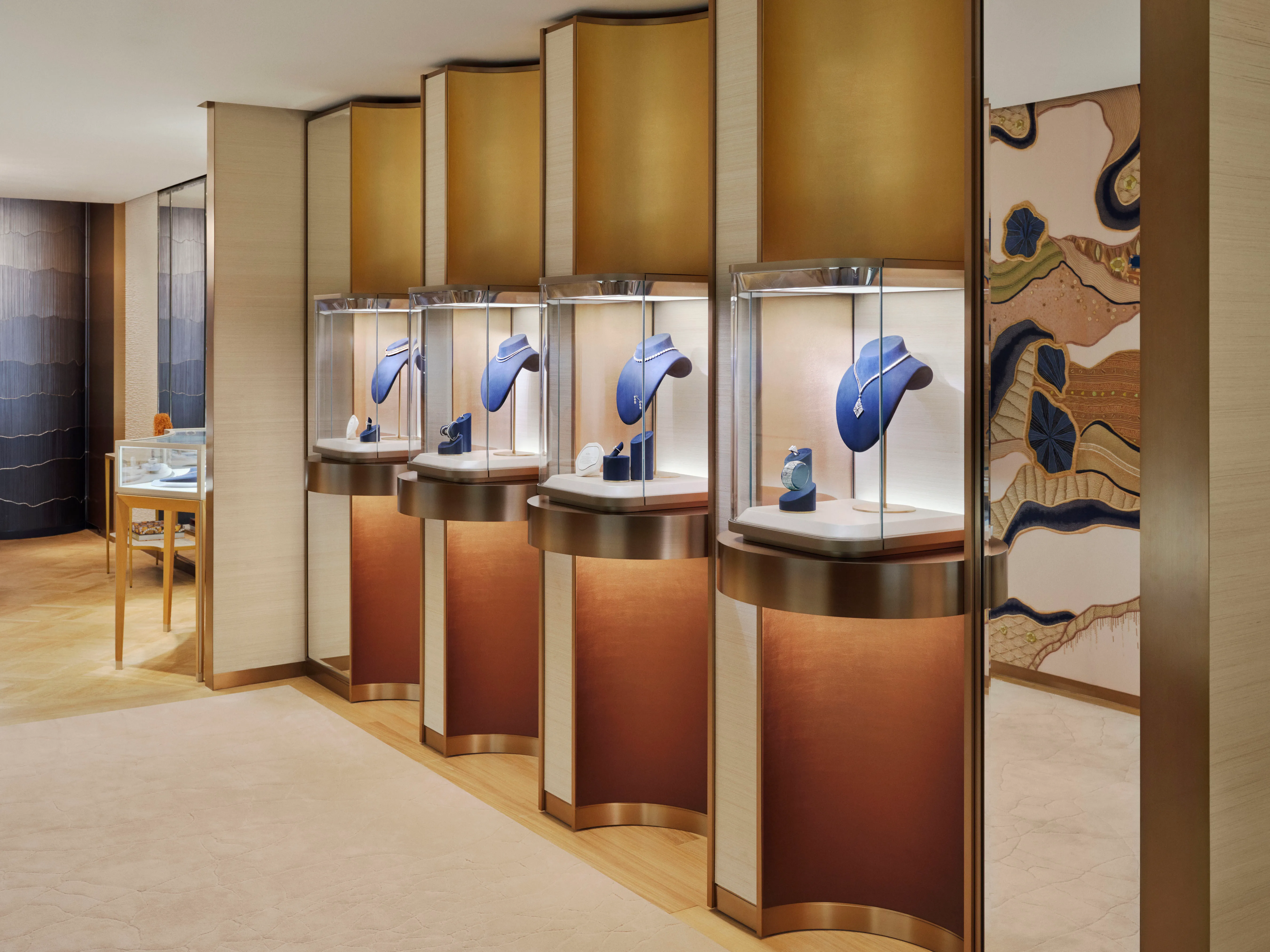 De Beers Sharpens Luxury Profile With Reopening of Madison Avenue Flagship