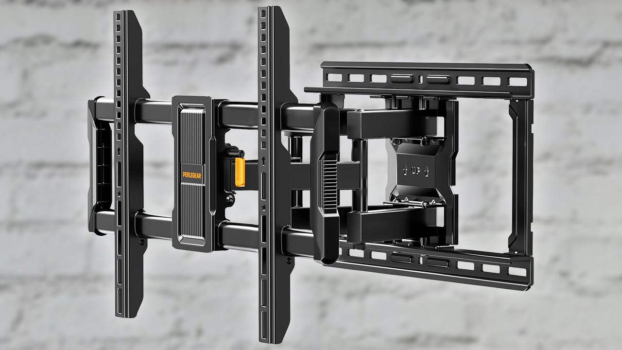 Get a Perlegear Full Motion TV Wall Mount for Up to 90" TVs With 135lb Capacity for Just $33