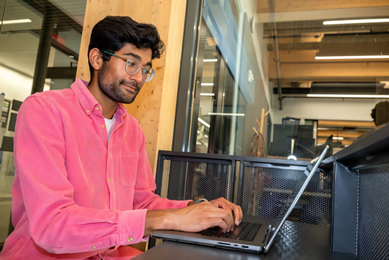 Engineers use AI, Reddit to identify potential side effects of unapproved new GLP-1