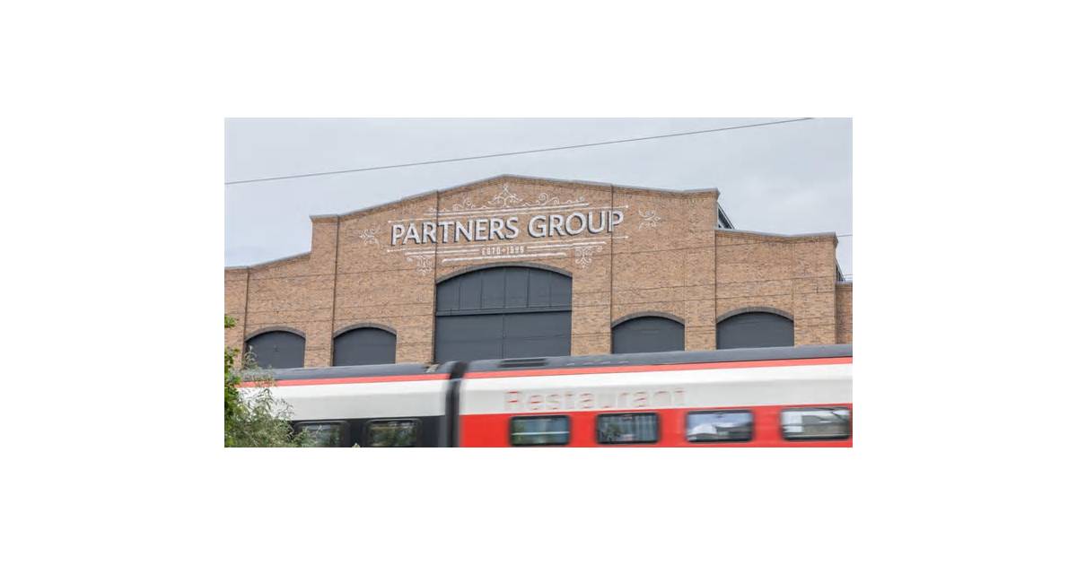 Partners Blocks Hedge Funds From Investing In Its Troubled Firms