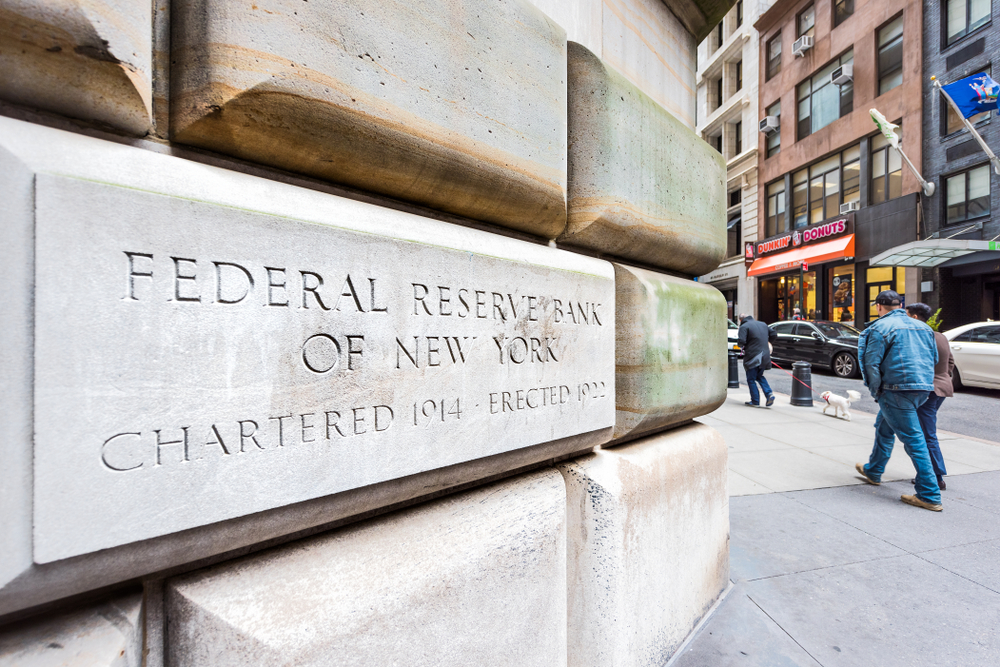 New York Fed Finds Surging Costs Turn Executive Outlook Negative