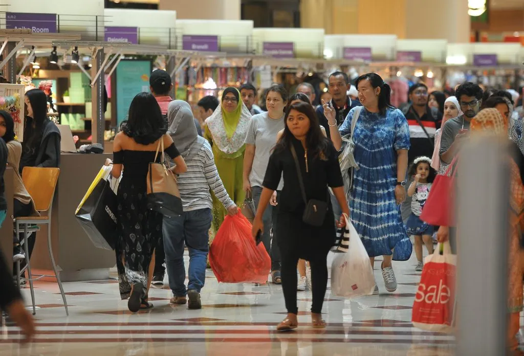 Malaysia Faces Calls to Raise Retirement Age to 65 as Pension Deficits Grow
