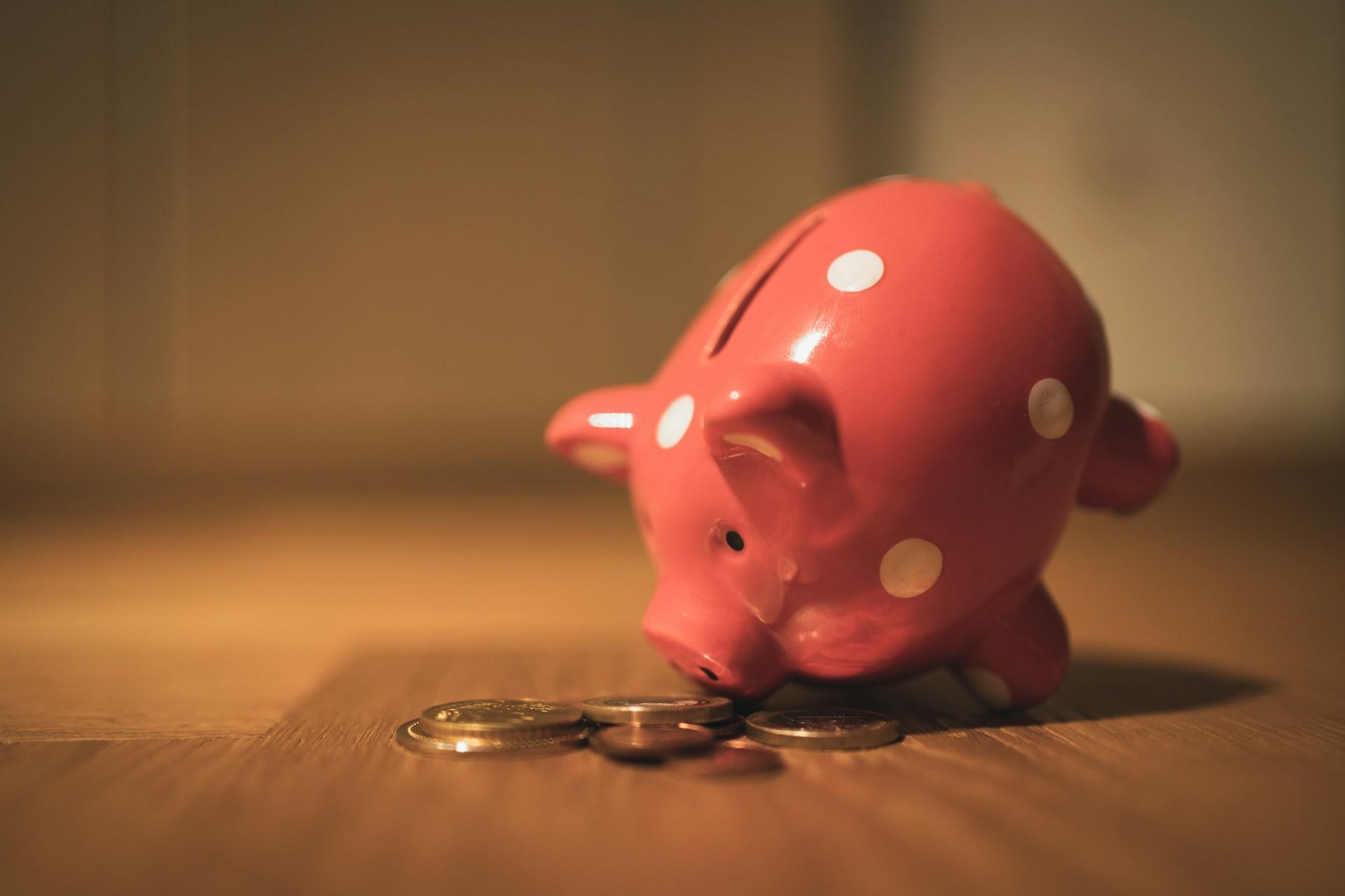 Banks could slow stablecoin growth by paying savers more, BIS paper finds