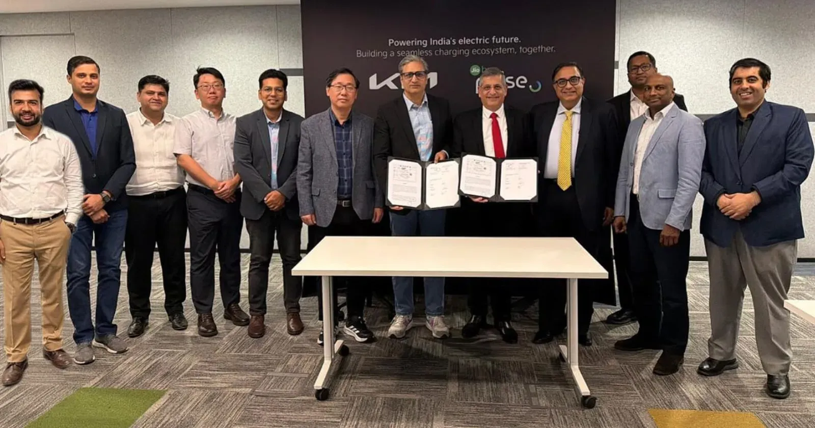 Jio-bp and Kia India Partner to Expand EV Charging Infrastructure Across India