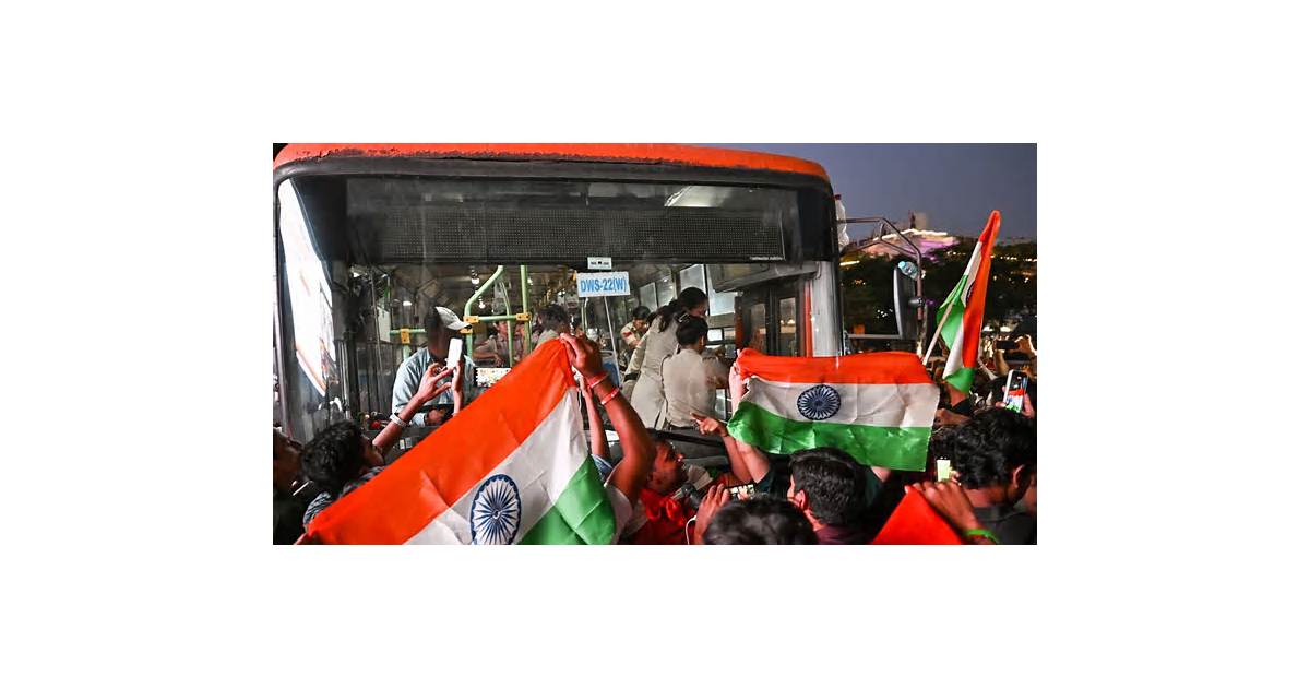 Modi Has No Easy Fix to End Resurgent India Cockroach Protests