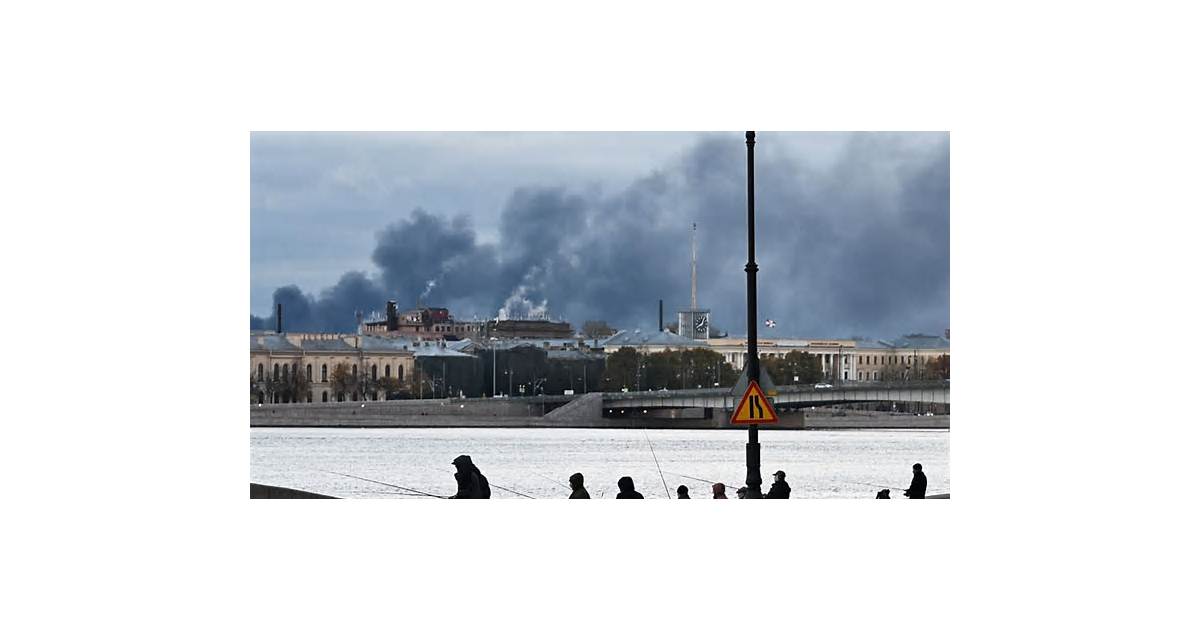Russia, Ukraine Keep Up Attacks as Zelenskyy Renews Appeal to US