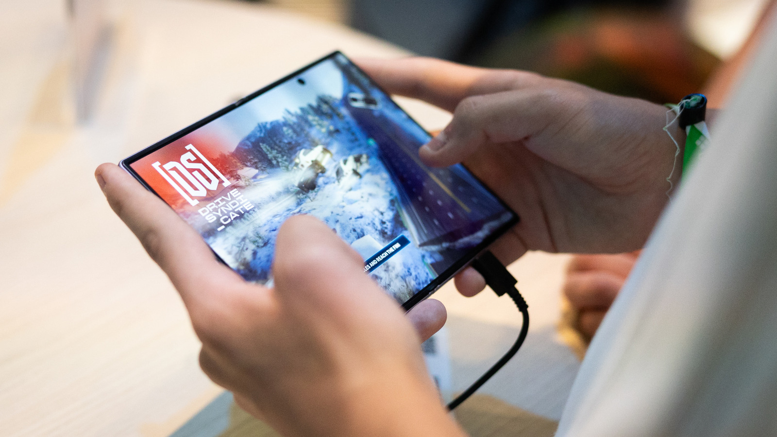 How to fix scaling and app size issues on your Samsung Galaxy Z Fold 8