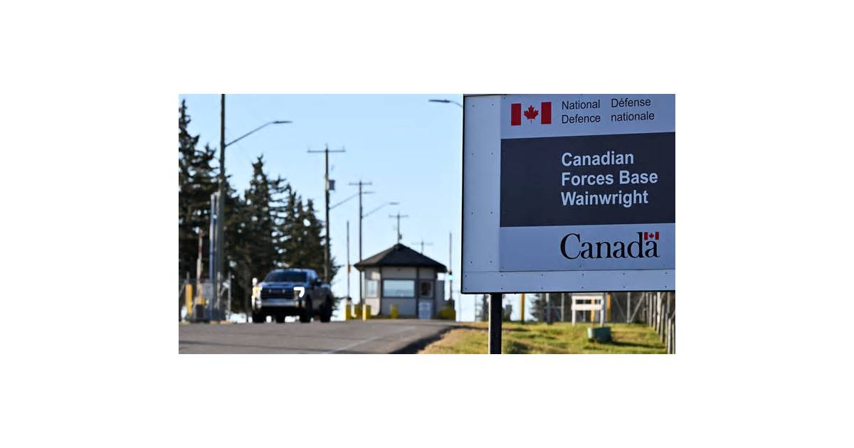 At least 4 killed in major fire at Canadian military base