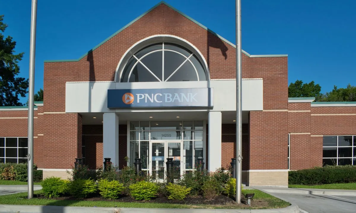 Regional Banks See Growth in Spite of Economic Gloom