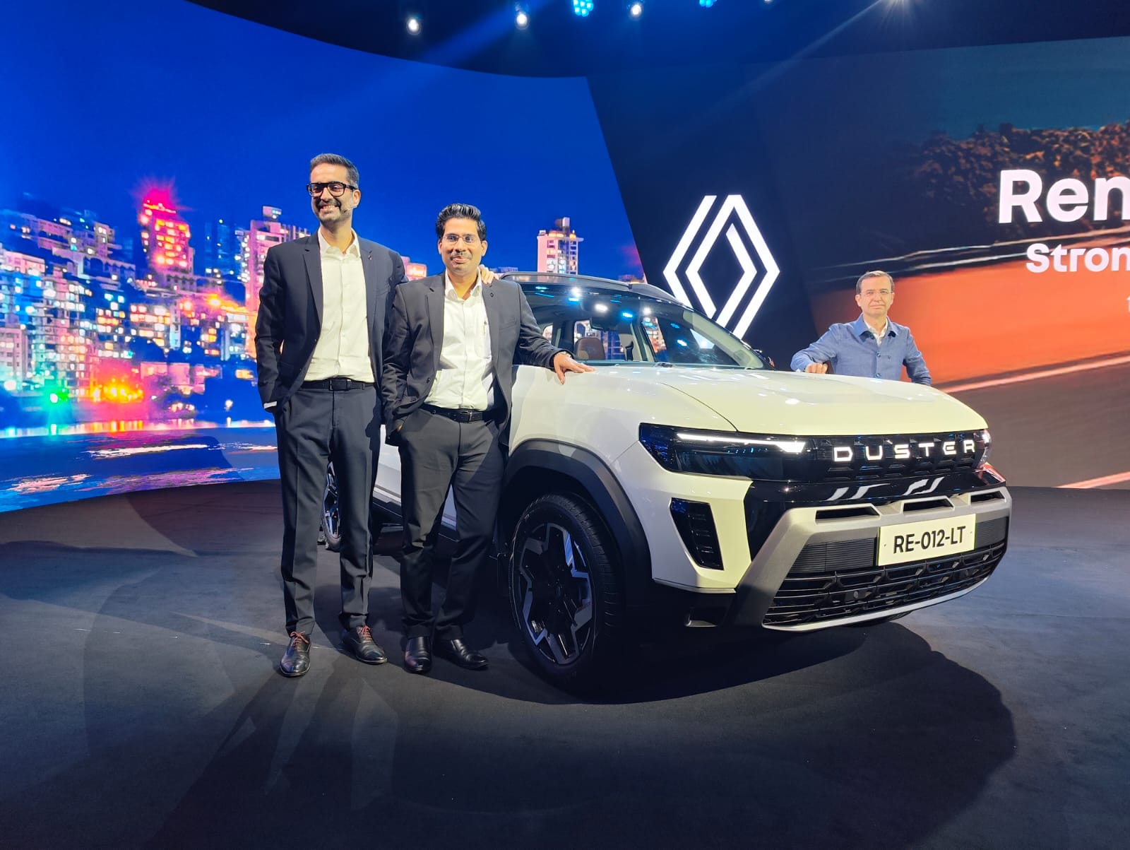 Renault launches Duster Strong Hybrid E-Tech 160 in India at ₹16.99 lakh