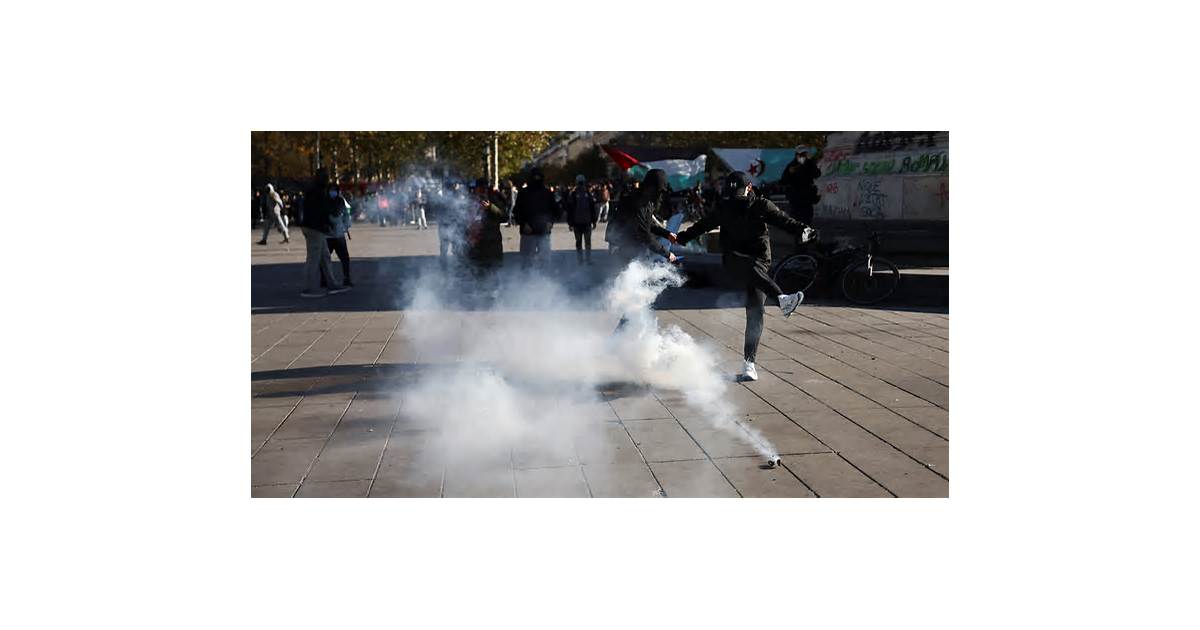 French Prime Minister calls for partial curfews after weekend riots