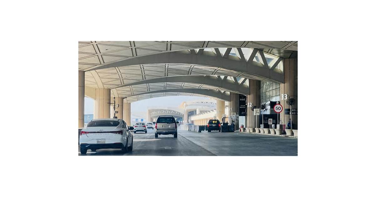 Riyadh Airport Restricts Jet Traffic in Wake of Houthi Attacks