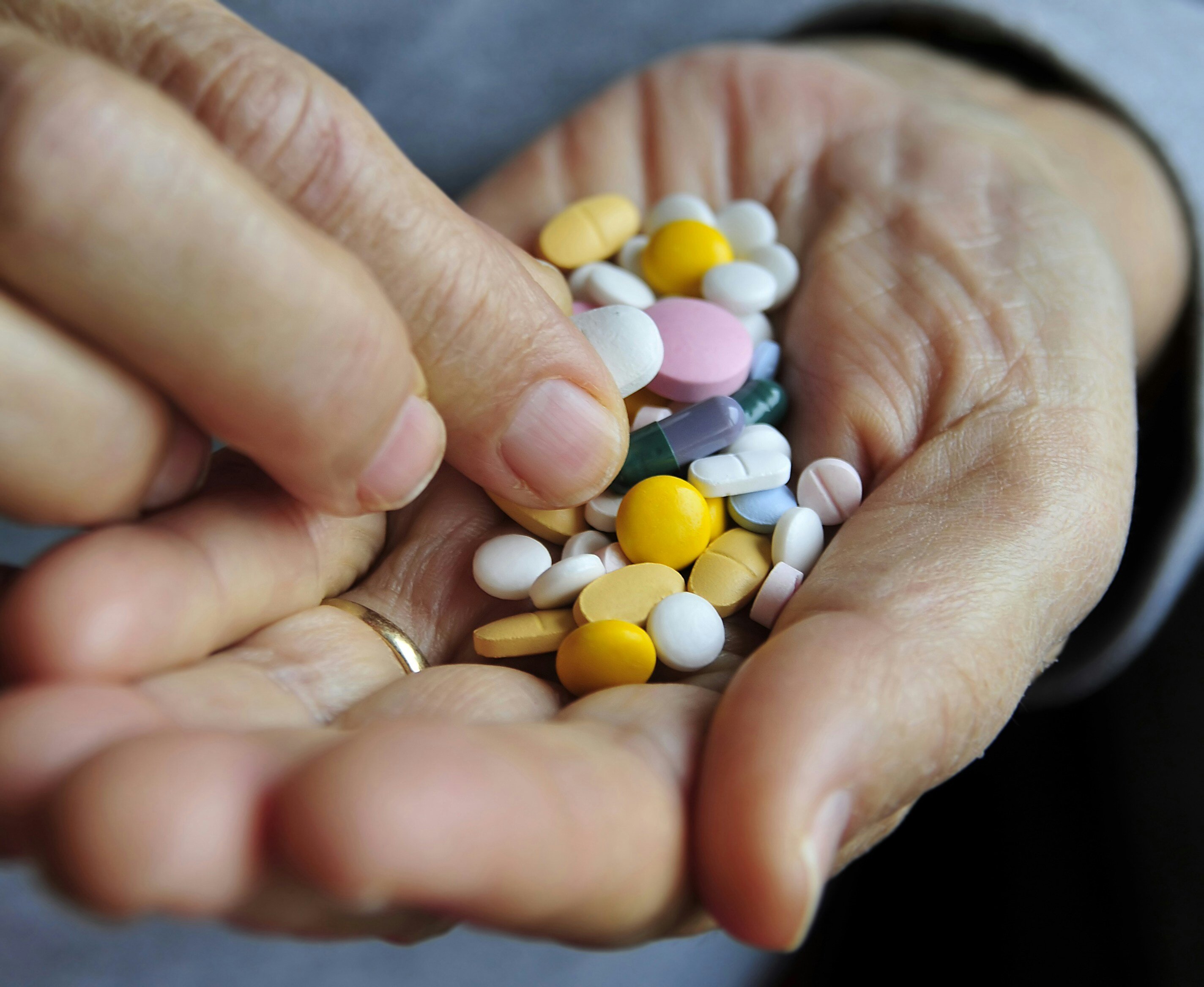 Millions of older Australians exposed to overlapping medication risks