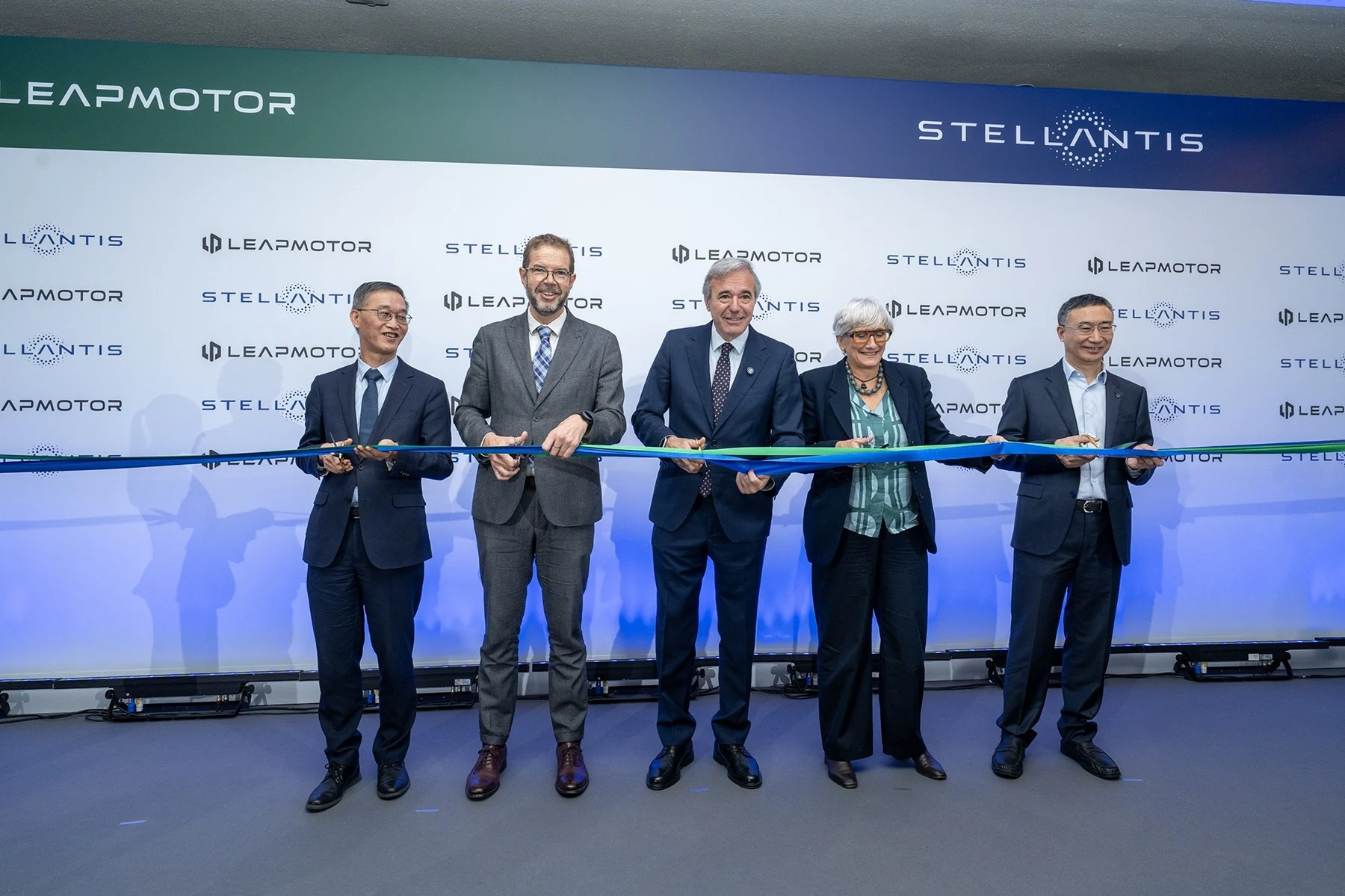 Stellantis launches production of the Leapmotor B10 in Spain
