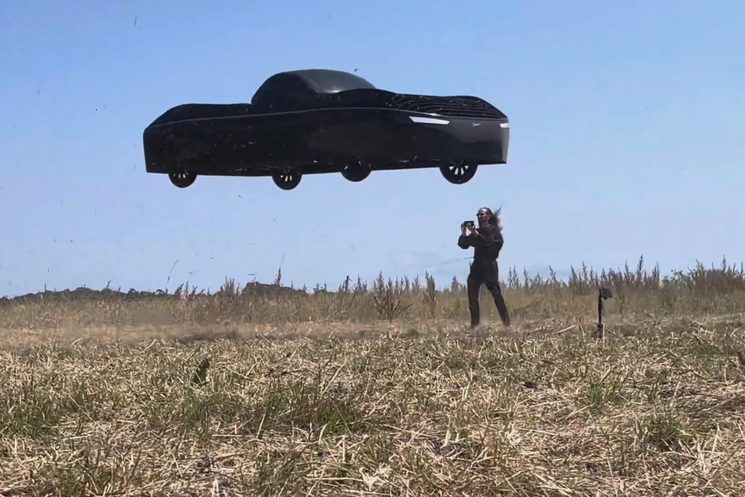 Alef debuts ‘flying car’ hot on the heels of the Tesla Roadster