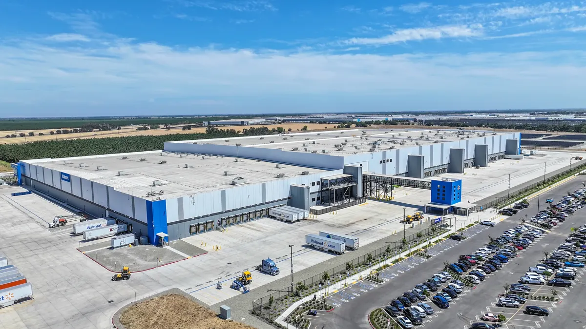 Walmart opens next-gen California facility to boost West Coast fulfillment