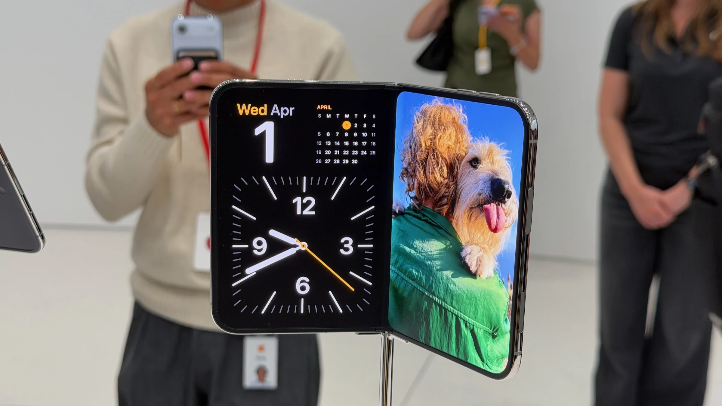 Apple reveals iPhone Duo battery size, screen hardness details
