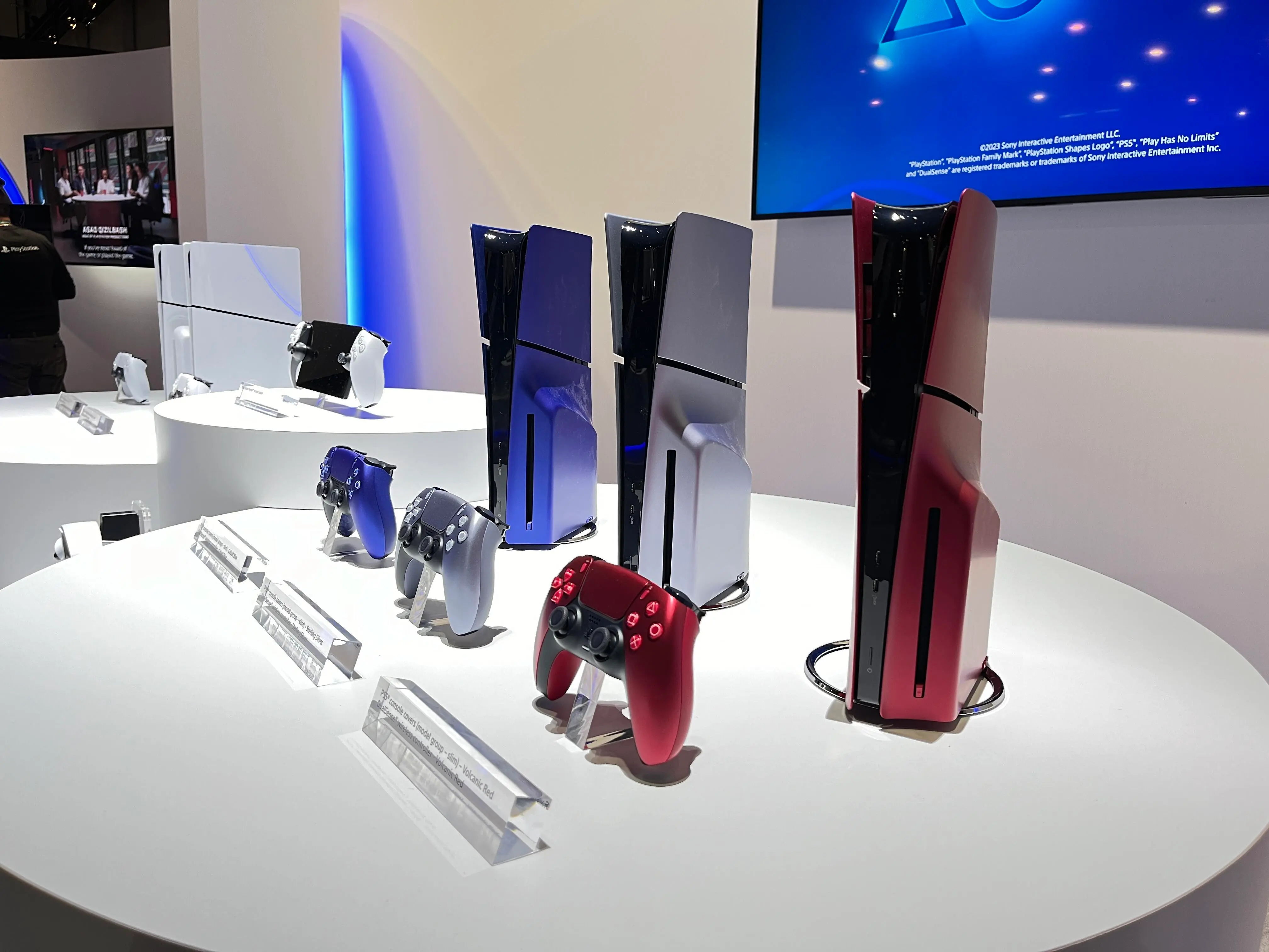 Expect Next-Gen Consoles to Cost More Than $1,000, According to Leaks