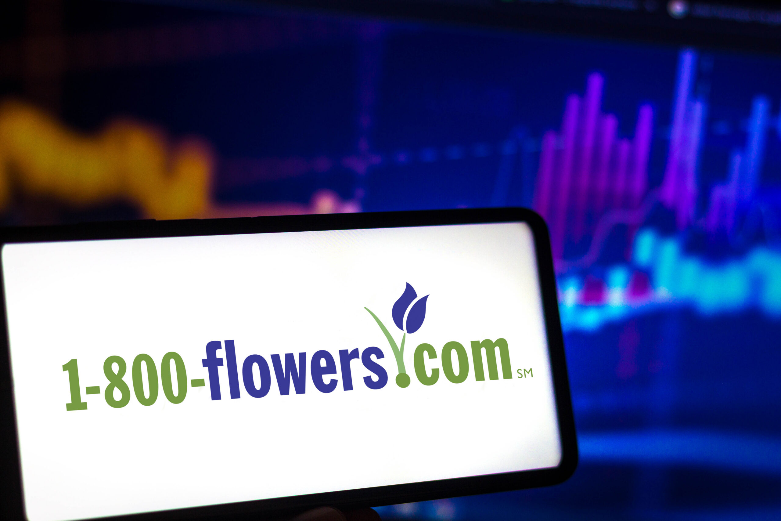 1-800-Flowers.com sells two business units to PlanetArt