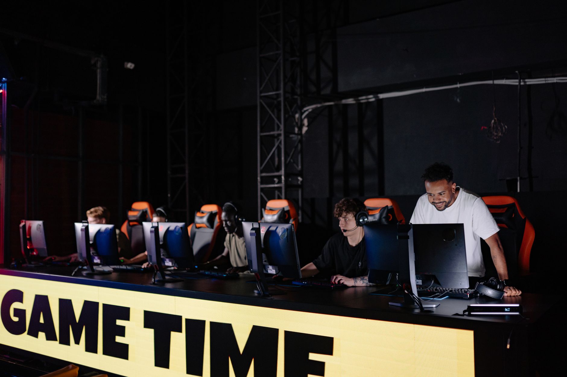 NAVI tie Team Liquid ID at 12-4 in MPL ID Season 18 and skip the playoff first round