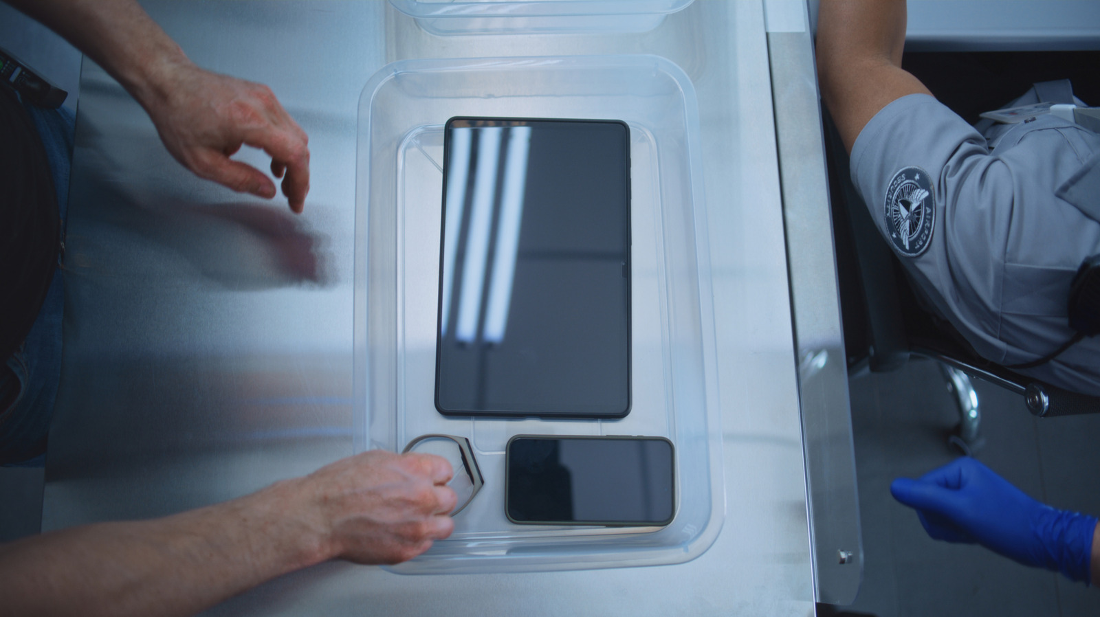 Don't put your phone in the TSA bin — do this instead
