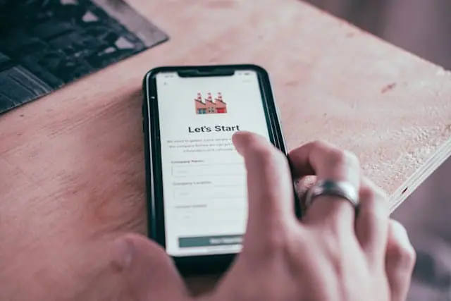 COLIBRIX ONE picks Vivox AI to automate merchant KYB checks