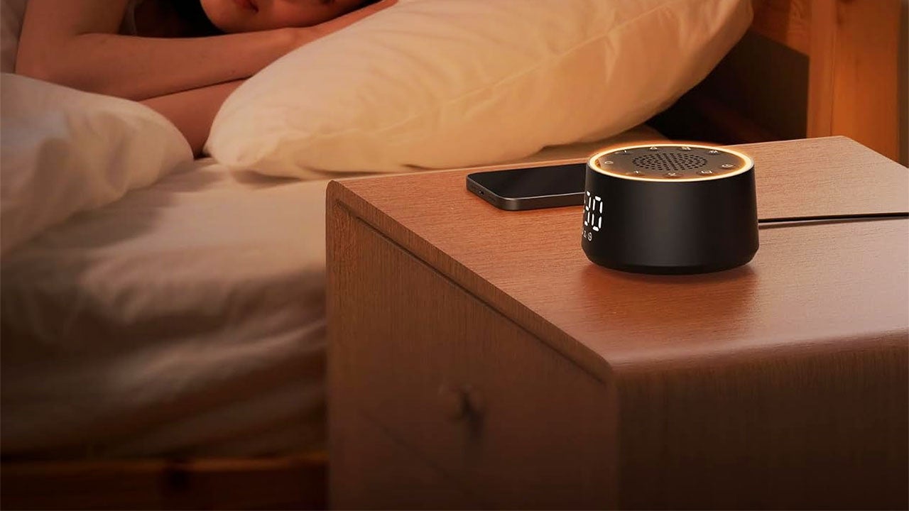 Having Trouble Sleeping? Try a Dreamegg D1 Nova Noise Machine for Just $13 Ahead of Black Friday