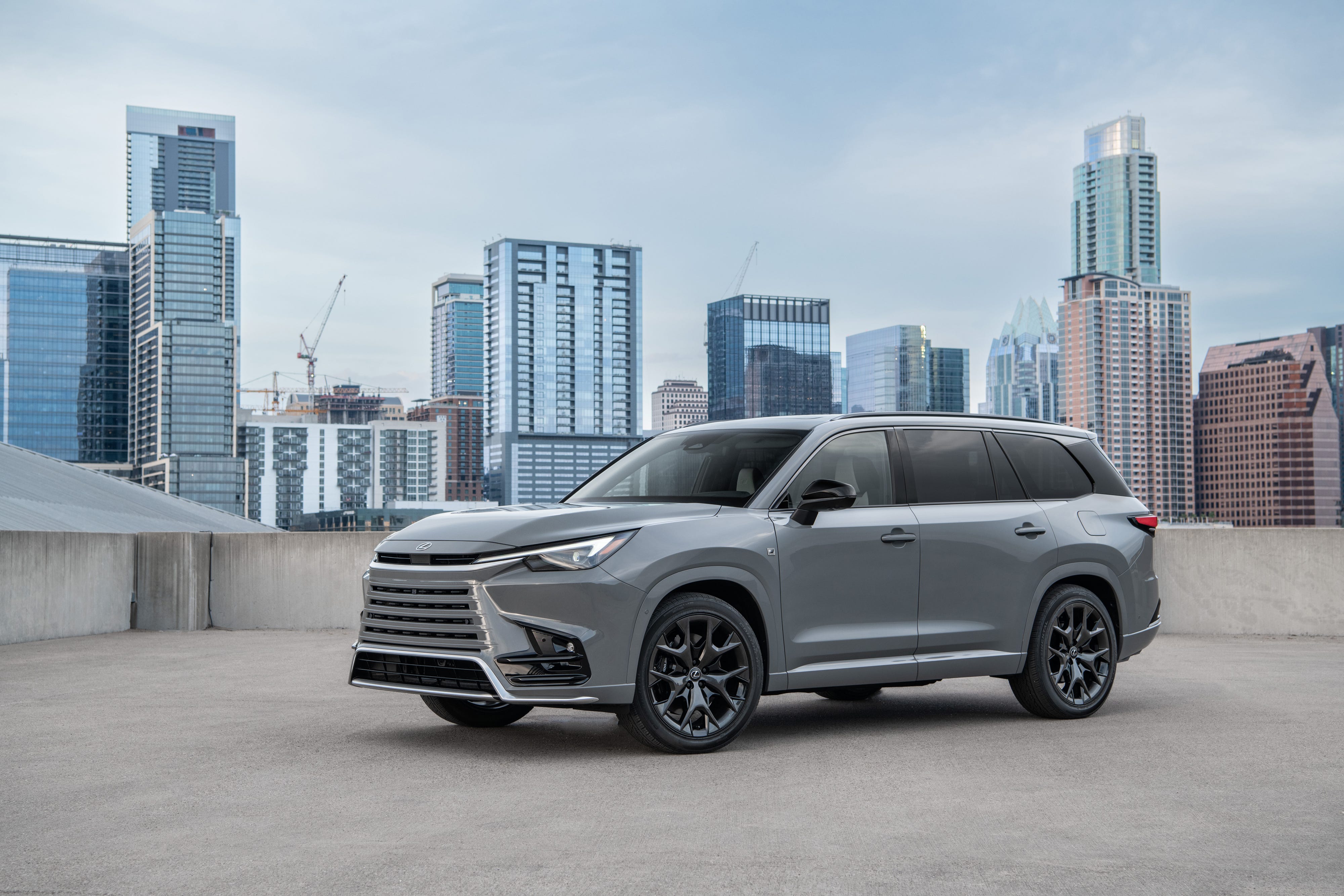 The Plug-In Hybrid Lexus TX550h+ Has Been Discontinued for 2027