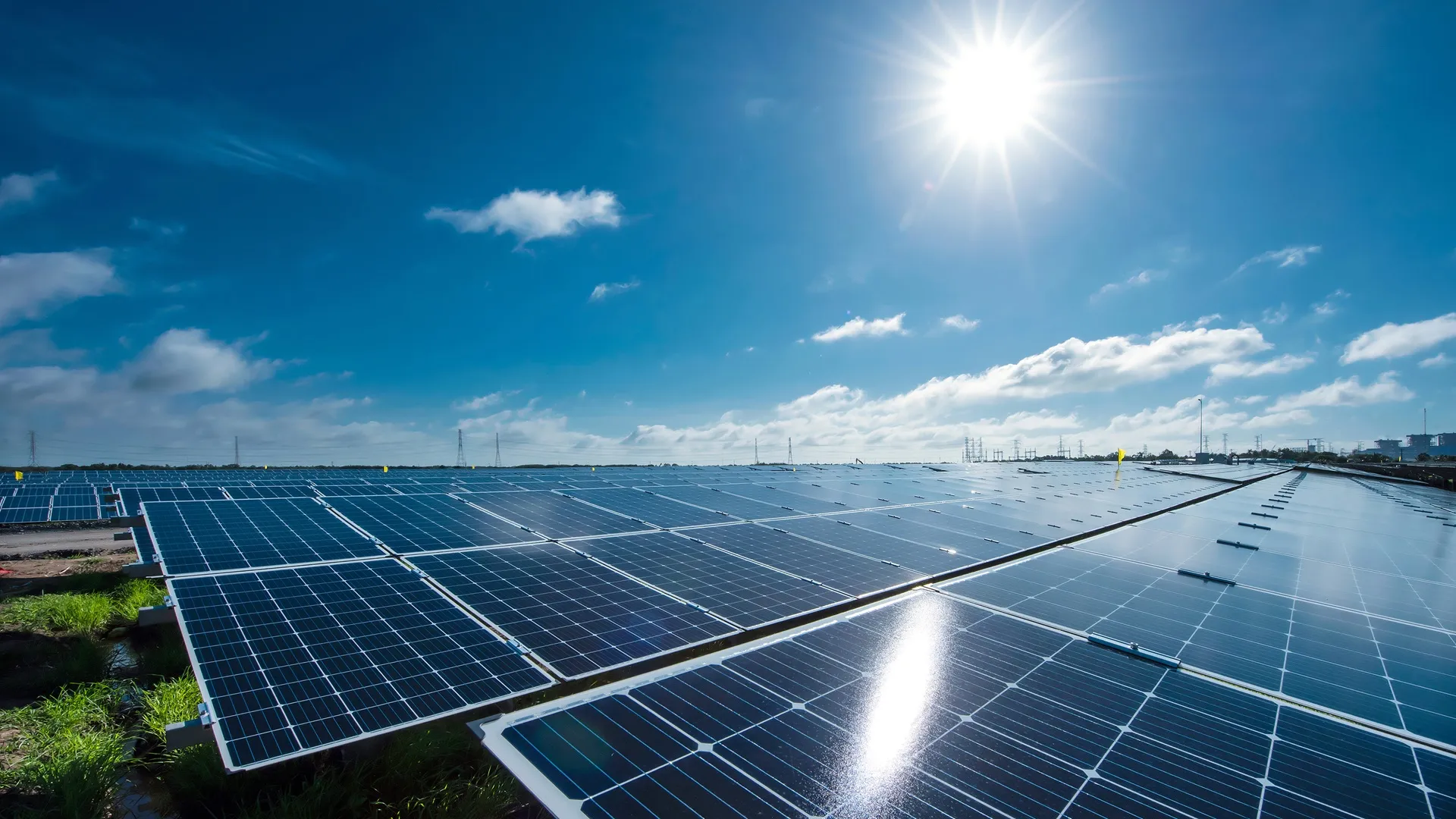 Crack-healing coating boosts solar glass strength 7x, slashes panel weight by 30%