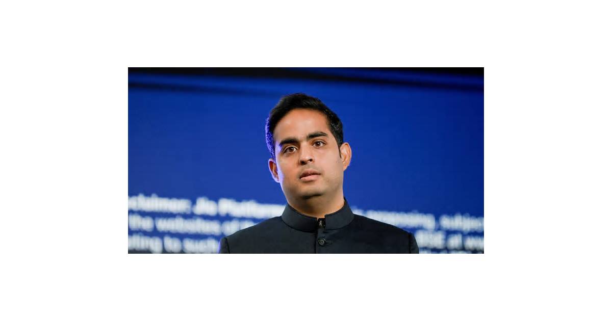 India's Jio IPO opens for public bids in record $3.2 billion sale