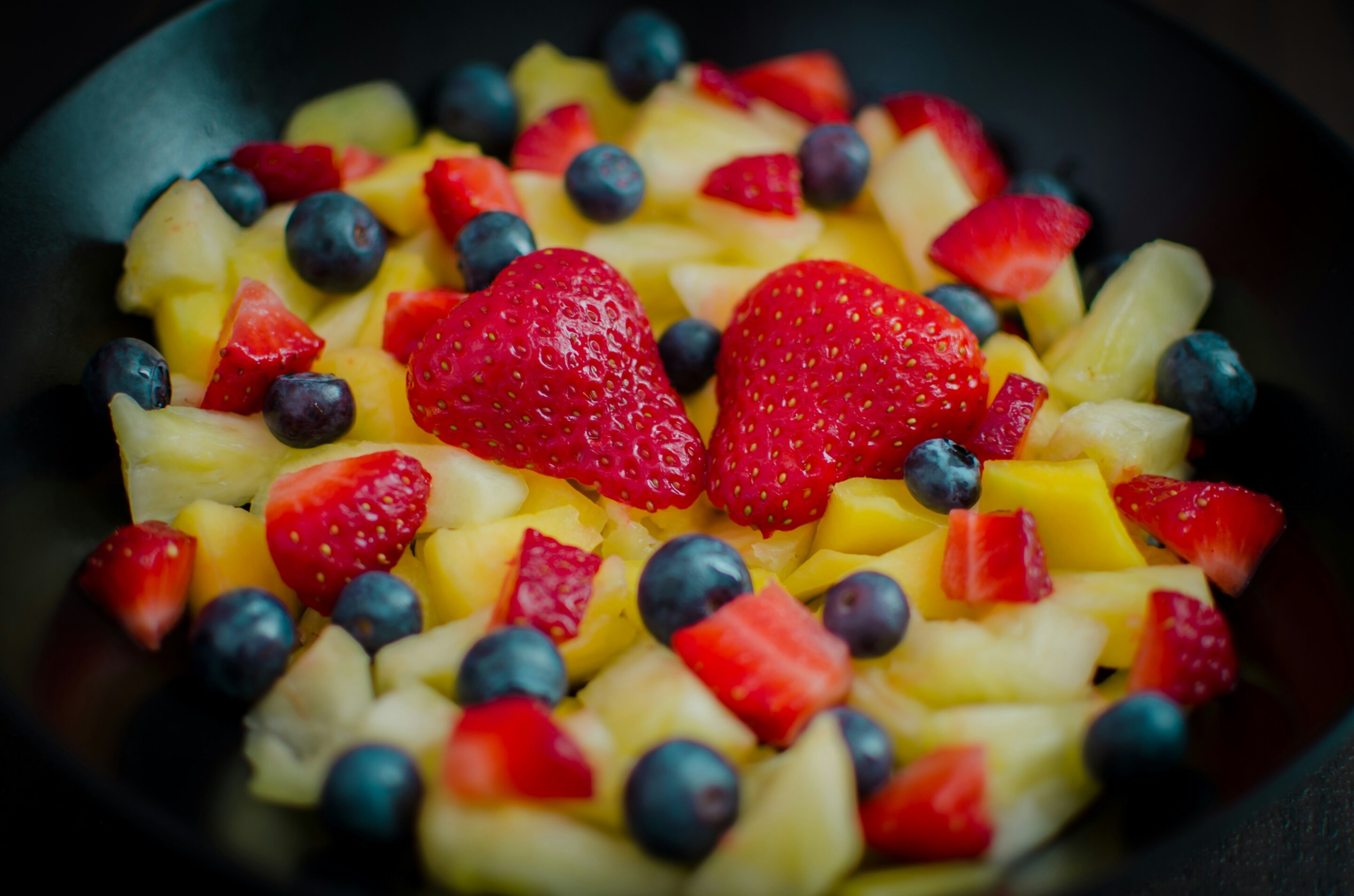 An extra serving of fruit linked to lower risk of depression and anxiety in teenagers